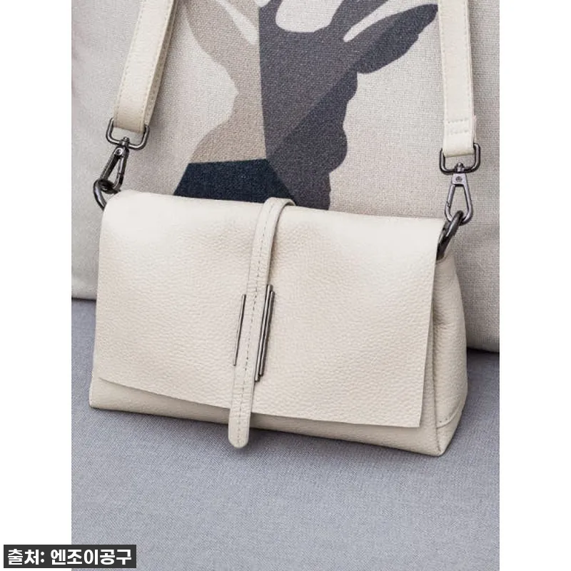 모래에도 꽃이 핀다 오유경 이주명 숄 참고 자료